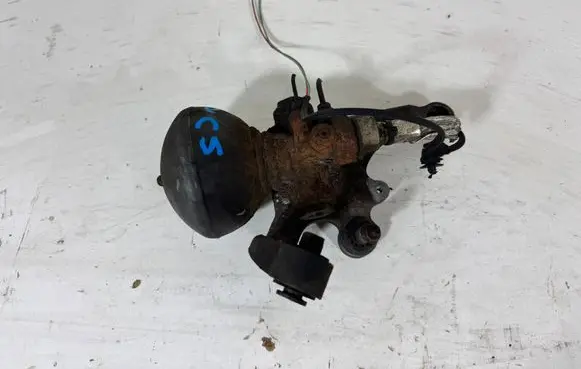 Citroen C5 Air suspension valve block 