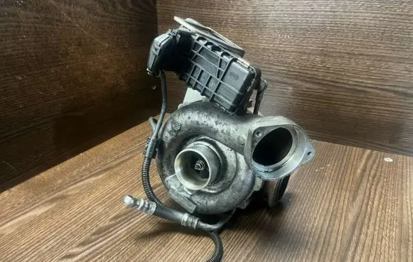 BMW 5 E60 E61 Turbo 7794259014 75835119