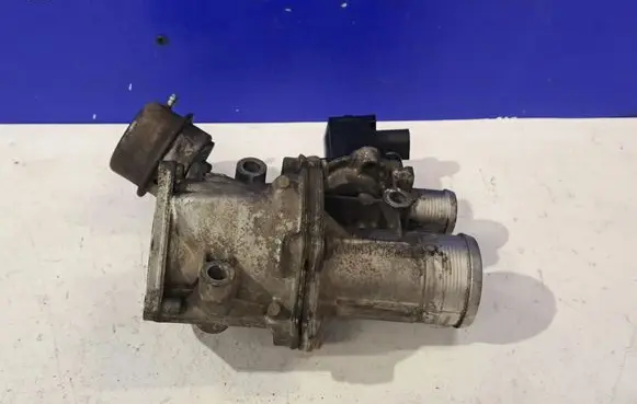 Land Rover Range Rover Sport L320 EGR valve cooler 9H2Q6C860DA
