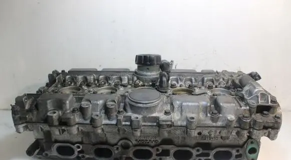 Volvo S60 Engine head 