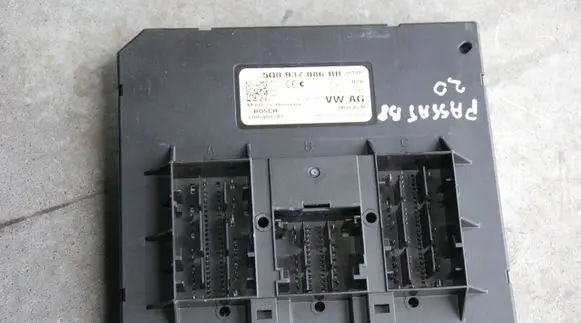 Volkswagen PASSAT B8 Comfort/convenience module 5Q0937086BB