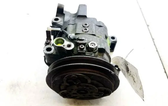 Nissan X-Trail T30 Air conditioning (A/C) compressor (pump)