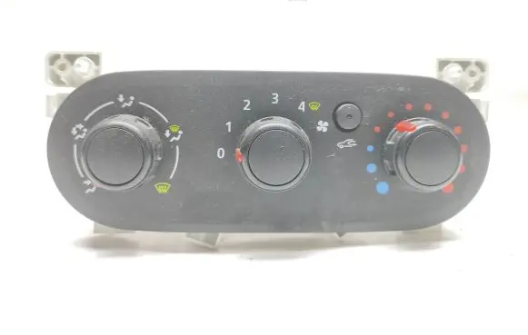 Renault Trafic III (X82) Air conditioning/heating control unit E1093050CH X82CH 30080061