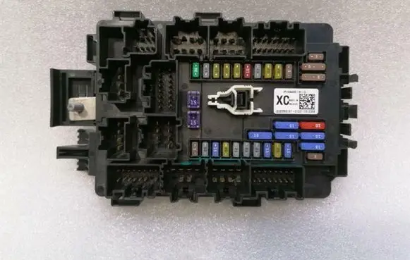 Tesla Model X Fuse box set 103440901C