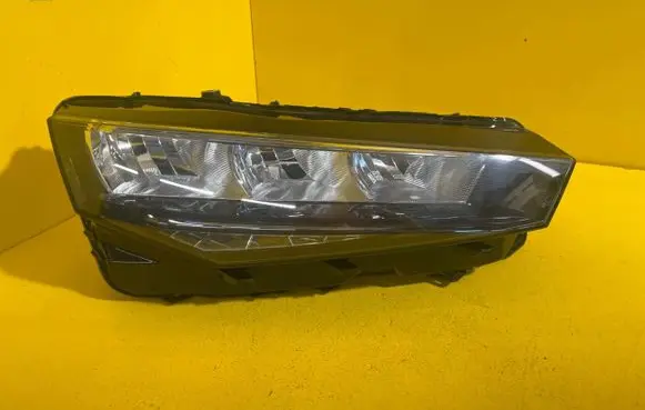 Skoda Scala Headlight/headlamp 655941016