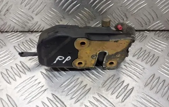 Chrysler Grand Voyager IV Front door lock