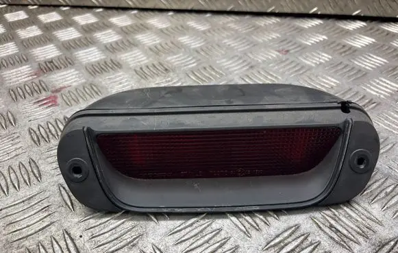 Honda CR-V Third/center stoplight 027590