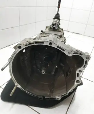 Suzuki Grand Vitara II Manual 5 speed gearbox K270902290 R6319368 WJ2014202