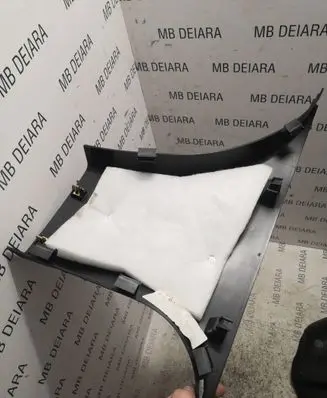 Jeep Grand Cherokee (B) pillar trim (bottom) 1GG58DX9AC