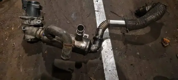 Volvo S40 EGR valve cooler 9646762280