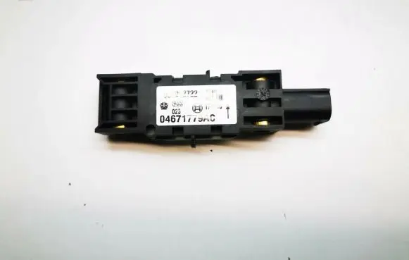 Chrysler 300 - 300C Airbag deployment crash/impact sensor 04671779AC