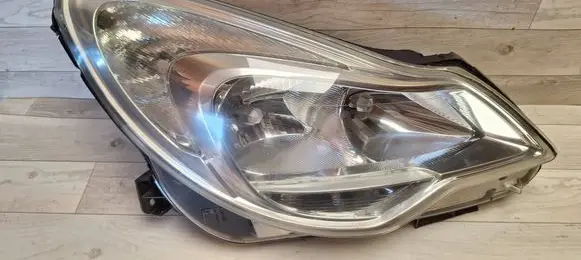 Opel Corsa D Headlight/headlamp 13392706 90020216