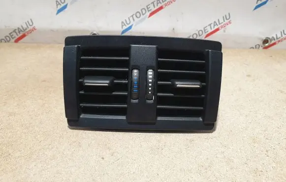 BMW 3 F30 F35 F31 Rear air vent grill 9265250