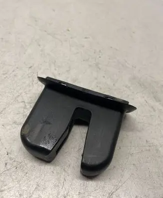 Audi A5 8T 8F Tailgate/boot lid lock trim 4E0827520B 4E0827520