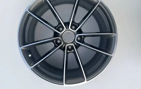 Porsche 911 992 R20 alloy rim 992601025BC 992601025BCOC6