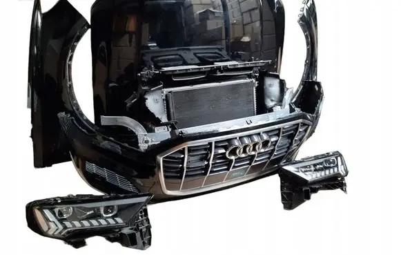 Audi Q7 4M Front piece kit PRZD4m0