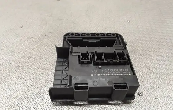 Volkswagen Golf V Comfort/convenience module 1K0959433BT