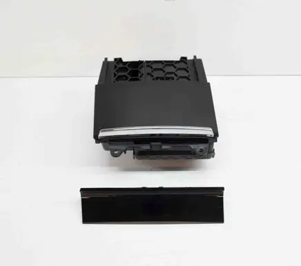 Skoda Karoq Glove box 57C863077D 57C863077E