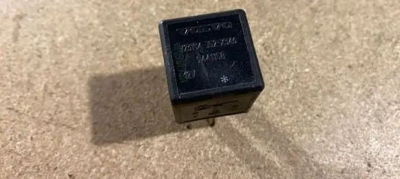 Volvo S80 Other relay 9441158