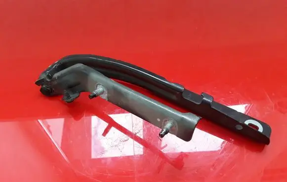 Dodge Nitro Engine bonnet/hood hinges 7E221