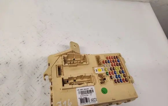 Hyundai i30 Fuse module 91950A6021