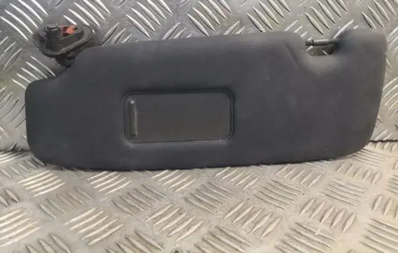 Mini One - Cooper Cabrio R52 Sun visor