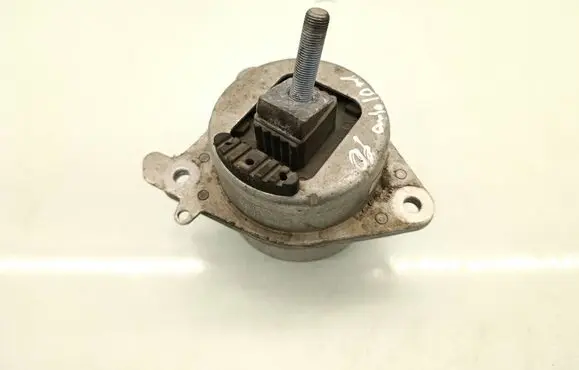 Alfa Romeo Giulia Engine mount bracket 00505515100