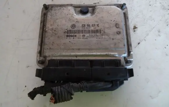 Seat Ibiza III (6L) Engine control unit/module 038906019NE