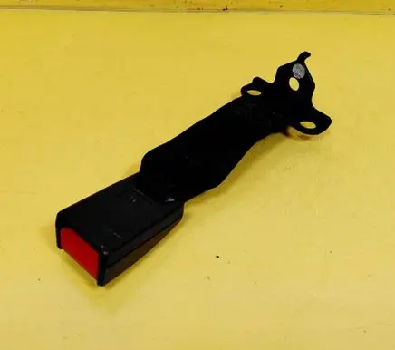 Rover 45 Middle seatbelt buckle (rear) 