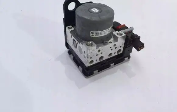 Volkswagen Tiguan ABS Pump 5Q0614517DL
