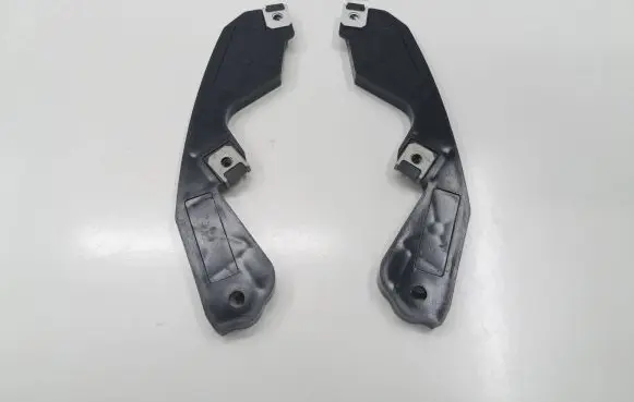 BMW i3 Front bumper mounting bracket 7385645