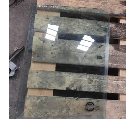 Ford Transit Front door window/glass (coupe) 