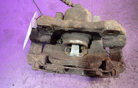 Opel Zafira A Front brake caliper