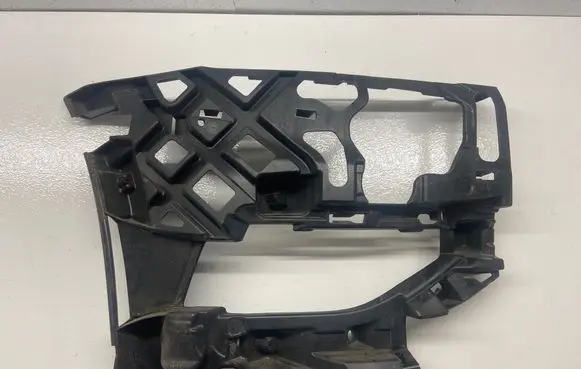 Volkswagen Golf Sportsvan Front bumper mounting bracket 5G0807724F
