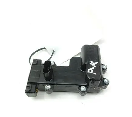 Tesla Model X Door control unit/module 104535300B
