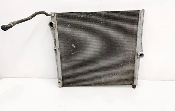 BMW X5 F15 Coolant radiator 7589467 CA172001