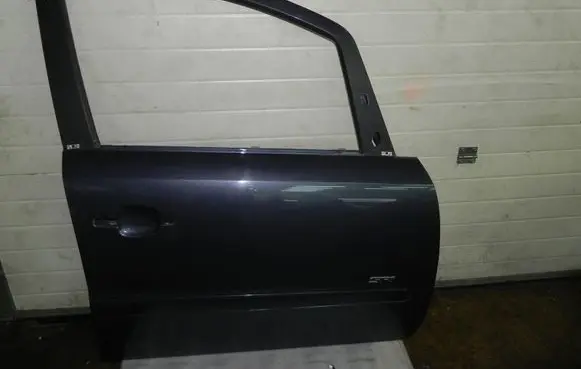 Opel Zafira B Front door 13203014