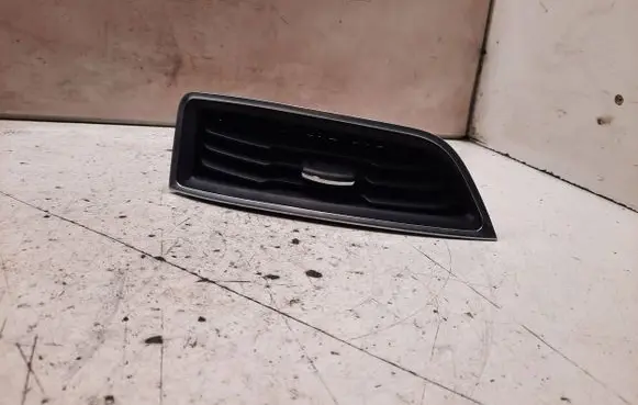 Ford Edge II Dash center air vent grill EM2B19C68
