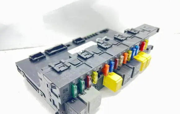 Mercedes-Benz E W211 Comfort/convenience module 2115452201 5DK00804760