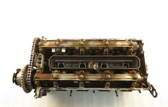 BMW X5 E53 Engine head 1745461
