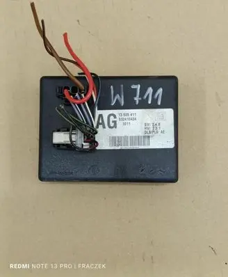 Opel Astra J Xenon control unit/module 13505411