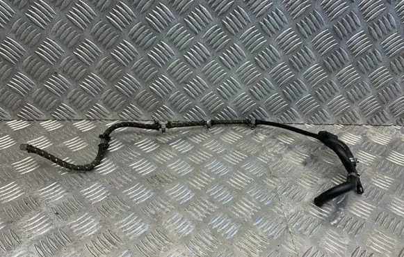 Volvo XC90 Fuel return line/hose 30750916