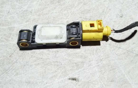 Audi A6 S6 C5 4B Airbag deployment crash/impact sensor 4B0959643E