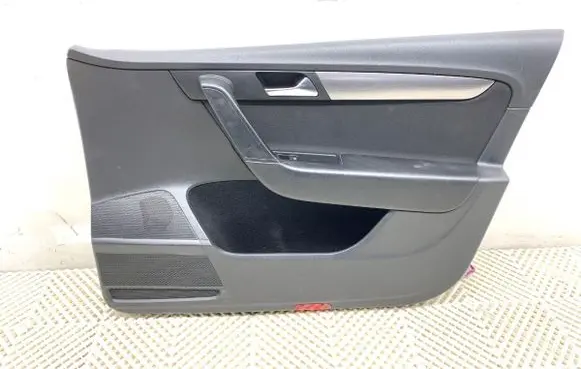 Volkswagen PASSAT B7 Front door card panel trim 