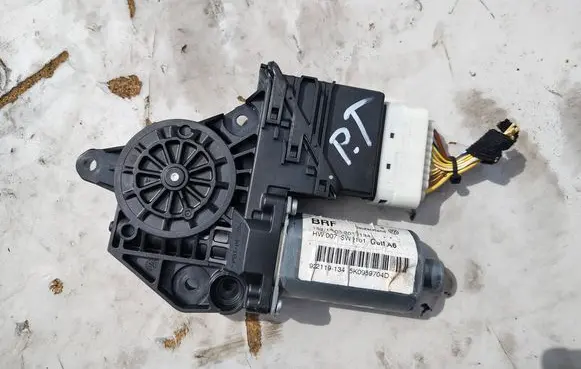 Volkswagen Golf VI Rear door window regulator motor 5K0959704D