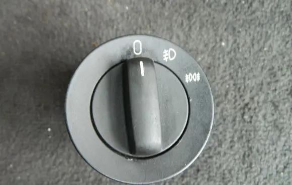 BMW 5 E39 Light switch 6901342