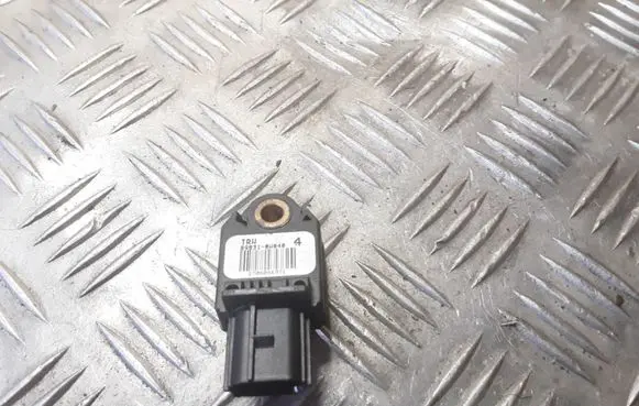 Lexus IS 220D-250-350 Airbag deployment crash/impact sensor 898310W040