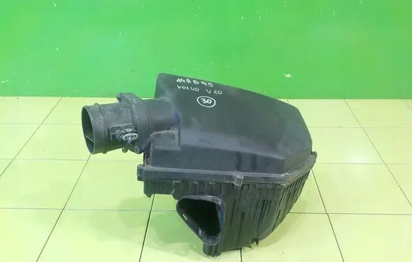 Volvo V60 Air filter box 14AB95