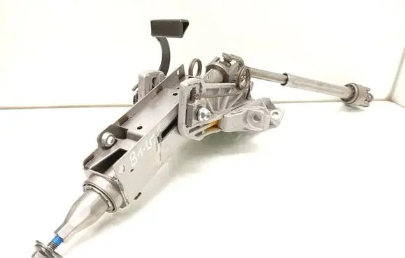 Steering wheel axle set