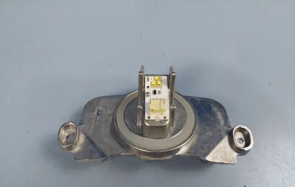 BMW 3 F30 F35 F31 LED ballast control module 63117398766 7398766